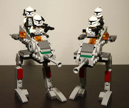 clones star wars. Lego Star Wars 8014 Clone